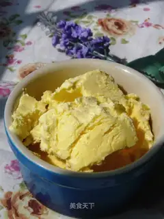 Raw milk and ice cream