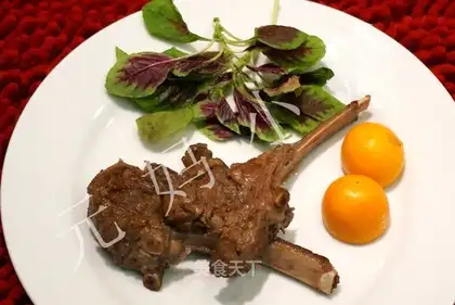 Red-dried lamb chops
