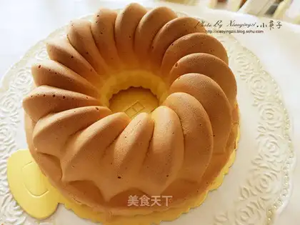 Coconut Crown Chi Fung