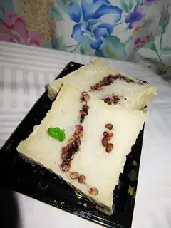 Bean toast