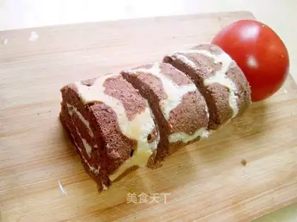 A giraffe roll