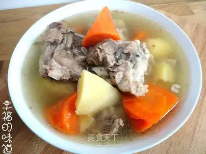Carrot potato bone soup