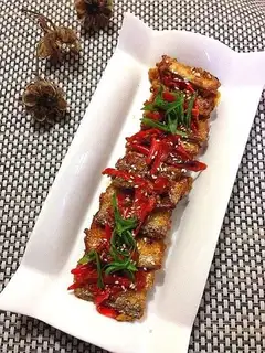 Red-fried fish