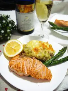 Lemoned salmon
