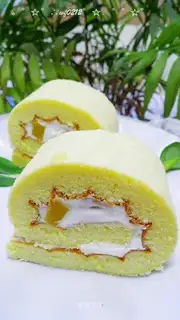 Peach rolls
