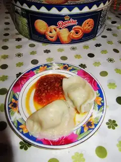Big toads, mushroom dumplings