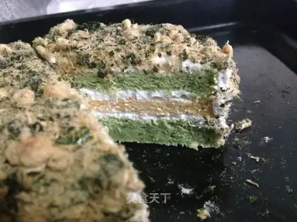 Seaweed pine veggie cake