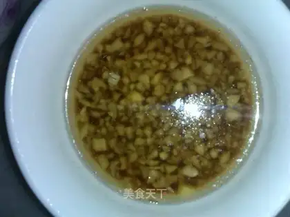 Homemade garlic juice