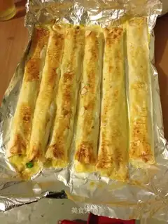 Cheese bacon rolls