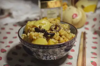 Cheese and potatoes and mushrooms