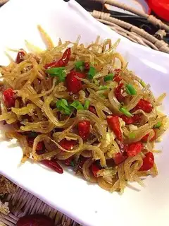 Spicy silver fish dry