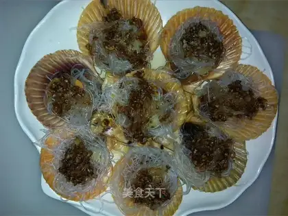 A fan scallop