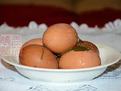 Tea eggs