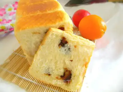 Milk, red date toast