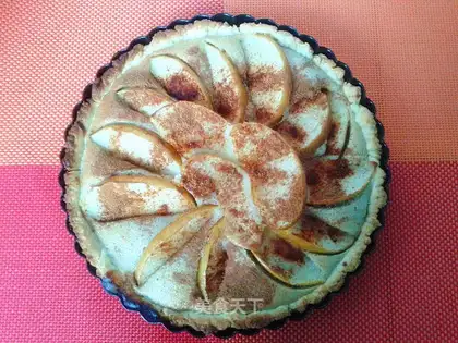 Cinnamon apple pie