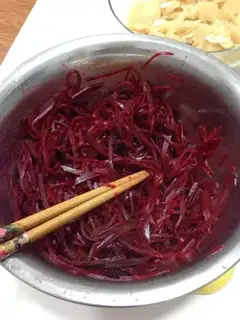 Cold beet root