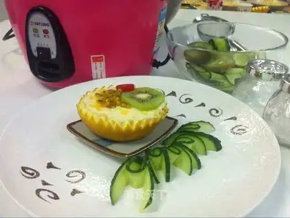 Double-coloured fresh egg