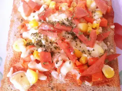Toast pizza