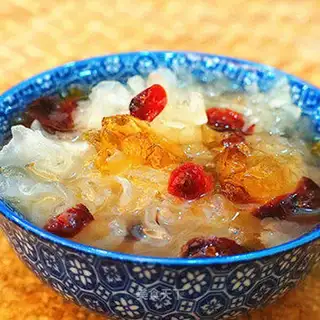 Peach cranberry candy