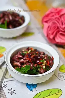 Mint black peanuts