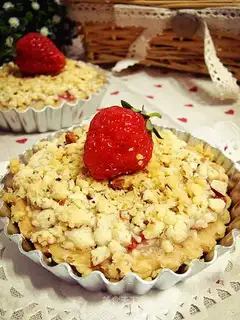 Strawberry Plate Tower