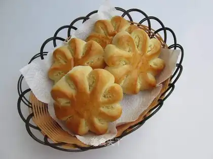 Coconut bread