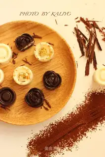 Soft chocolate with nuts