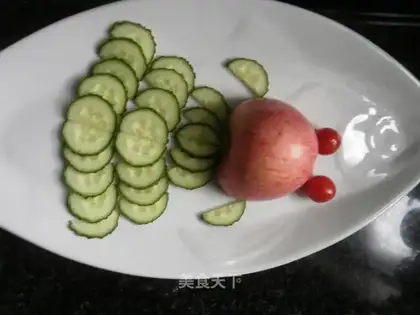Goldfish fruit platter