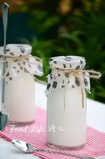Homemade bipolar yogurt