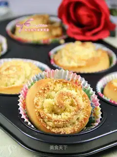Butter coconut rolls