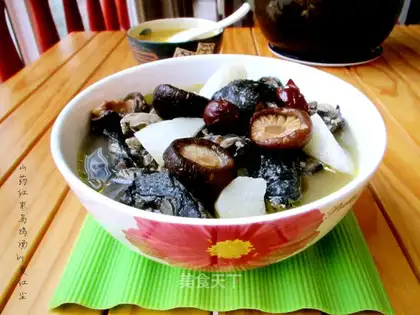 Pork-tree soup
