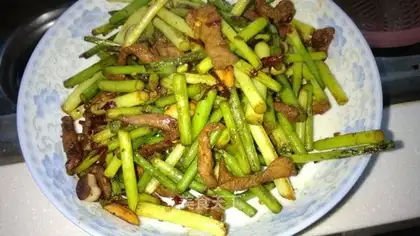 Garlic meat