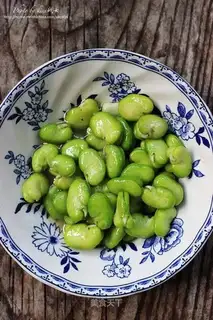 Onion beans