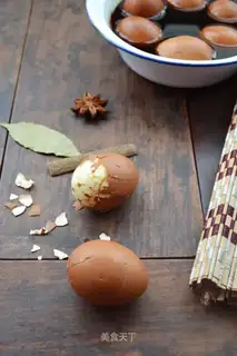 Tea eggs