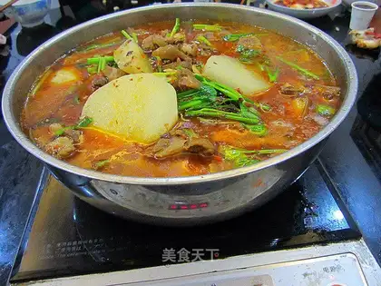 The lamb's radish fire pot