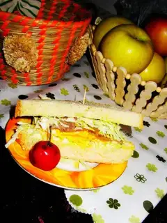 Beef sandwich
