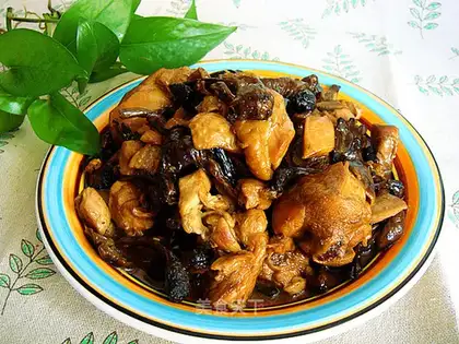 The chicken leg of the mushroom
