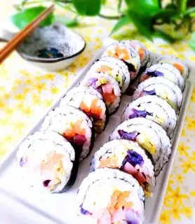 Sushi rolls