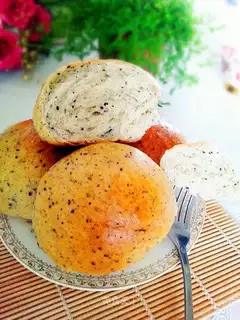 Sesame bread