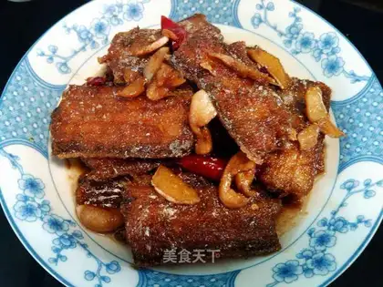 Red-fried fish