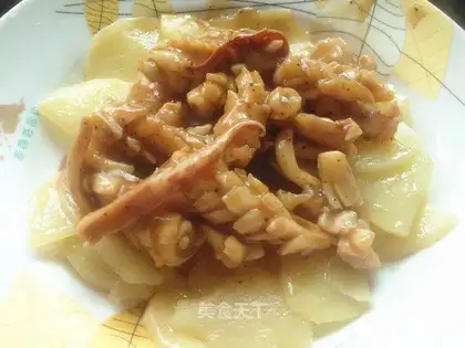 Black pepper squid fried potatoes