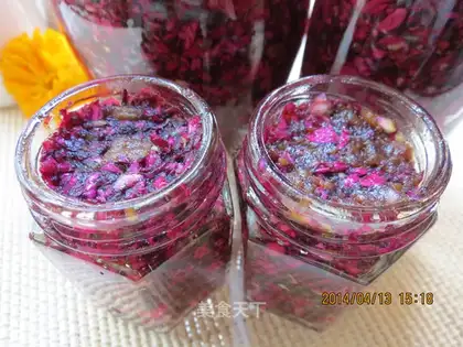 Rose candy