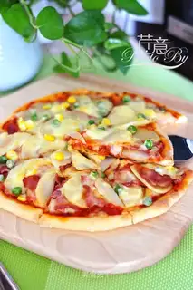 Potato bacon pizza
