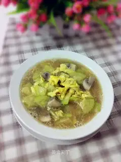 Double mushroom egg soup