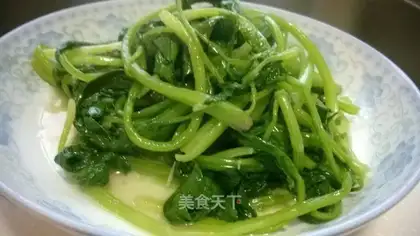 Garlic spinach