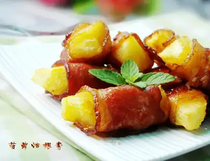 Pineapple bacon roll