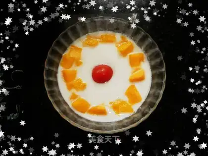 Homemade mango yogurt