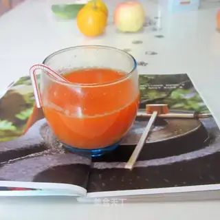 Honey carrot juice