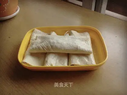 A little roll of beans