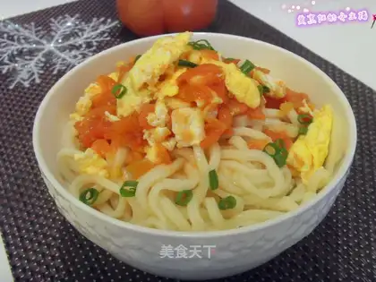 Tomato egg noodles